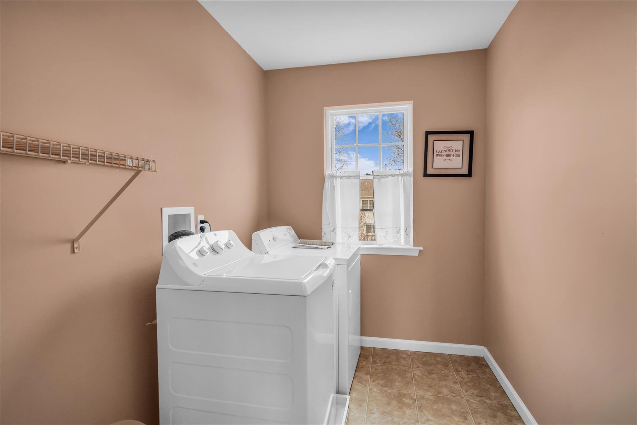 8 Woodstork Drive, Mount Sinai, New York image 14