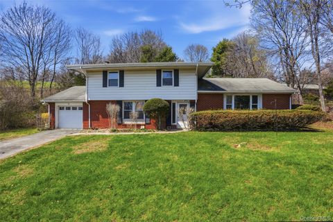 26 Lauretta Drive Highland NY 12528