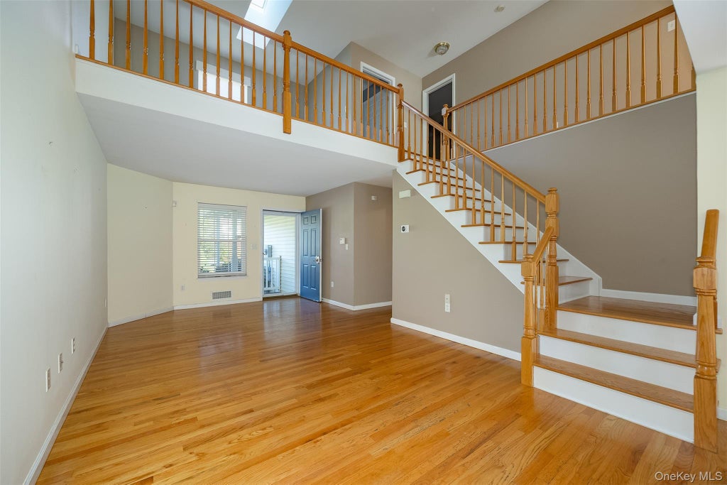 Photo of 173 Pinebrook Drive, Hyde Park, NY 12538 (MLS # 1060629)