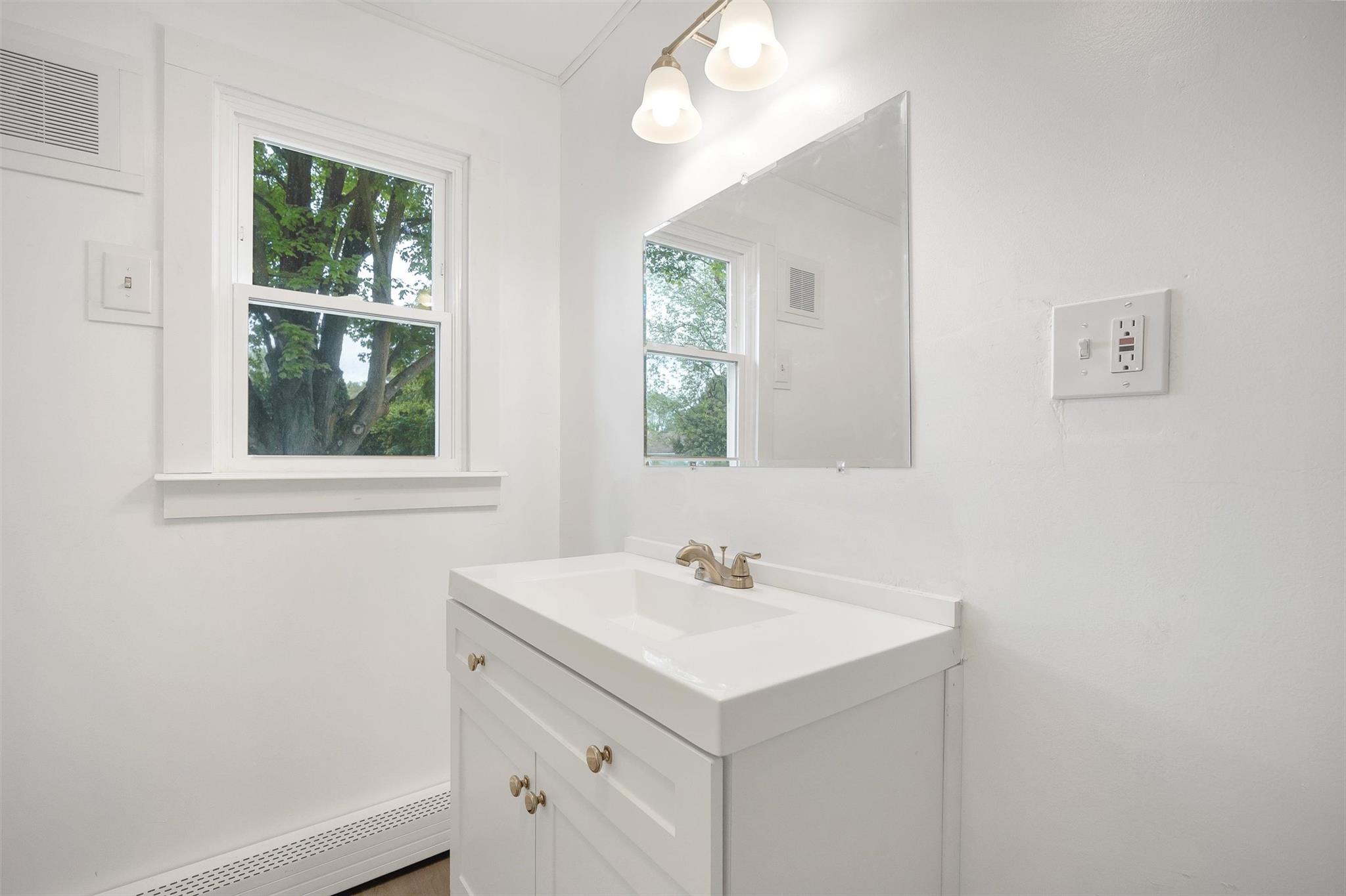 513 Vassar Road, Poughkeepsie, New York image 16