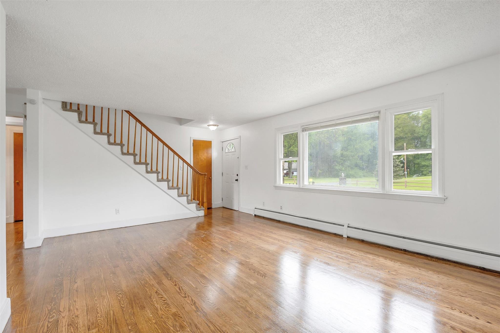 513 Vassar Road, Poughkeepsie, New York image 4