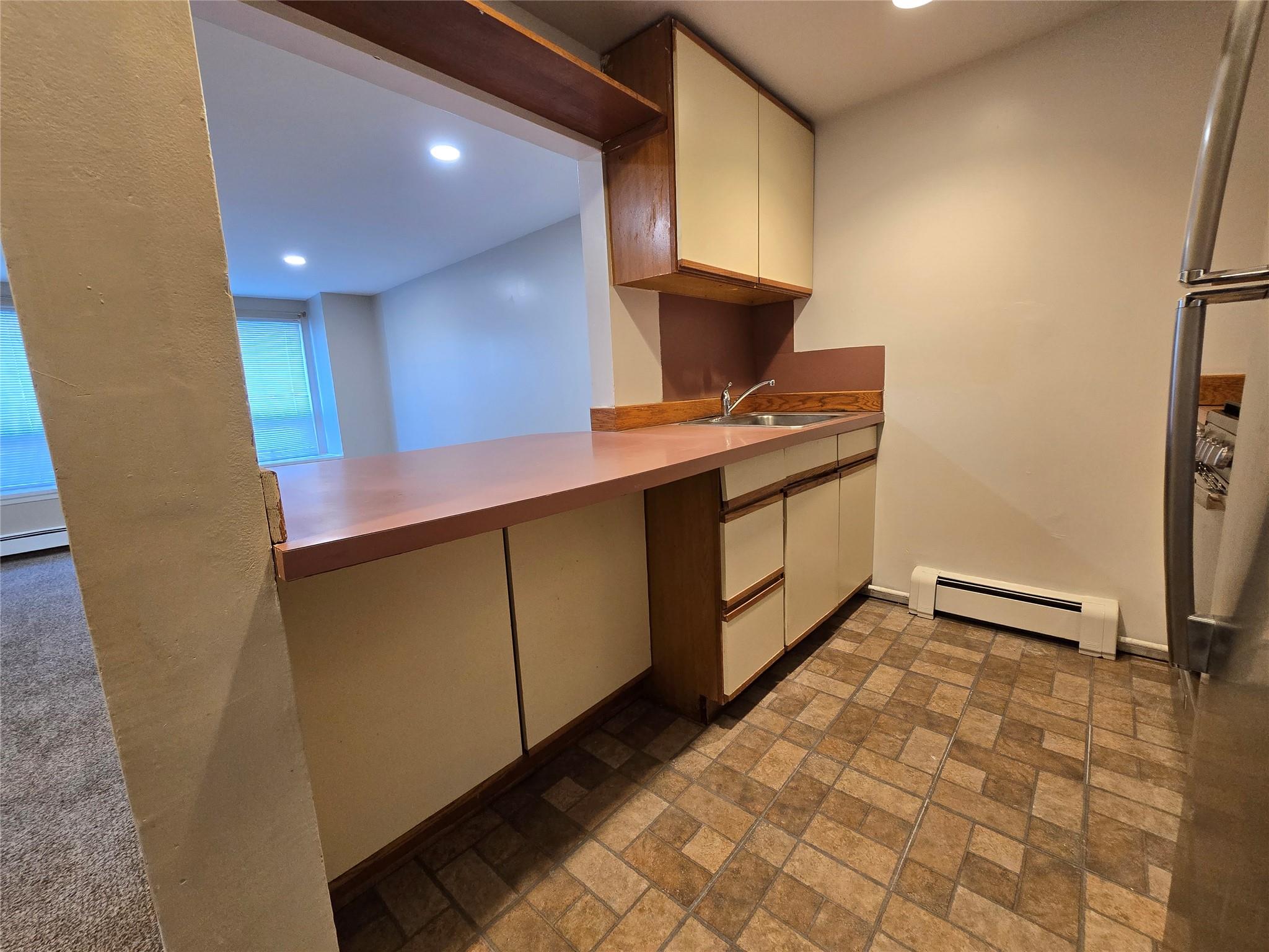 Glen Cove, New York 11542, United States, 2 Bedrooms Bedrooms, ,1 BathroomBathrooms,Residential,Active,26407