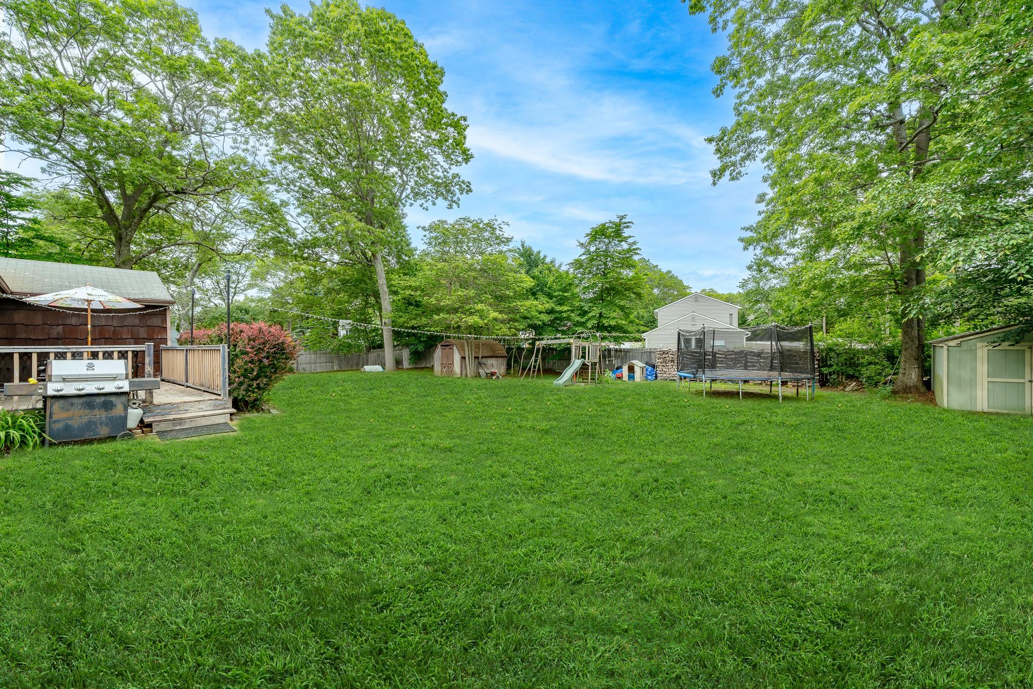 7 Cedar Heights Drive, Ridge, New York image 19
