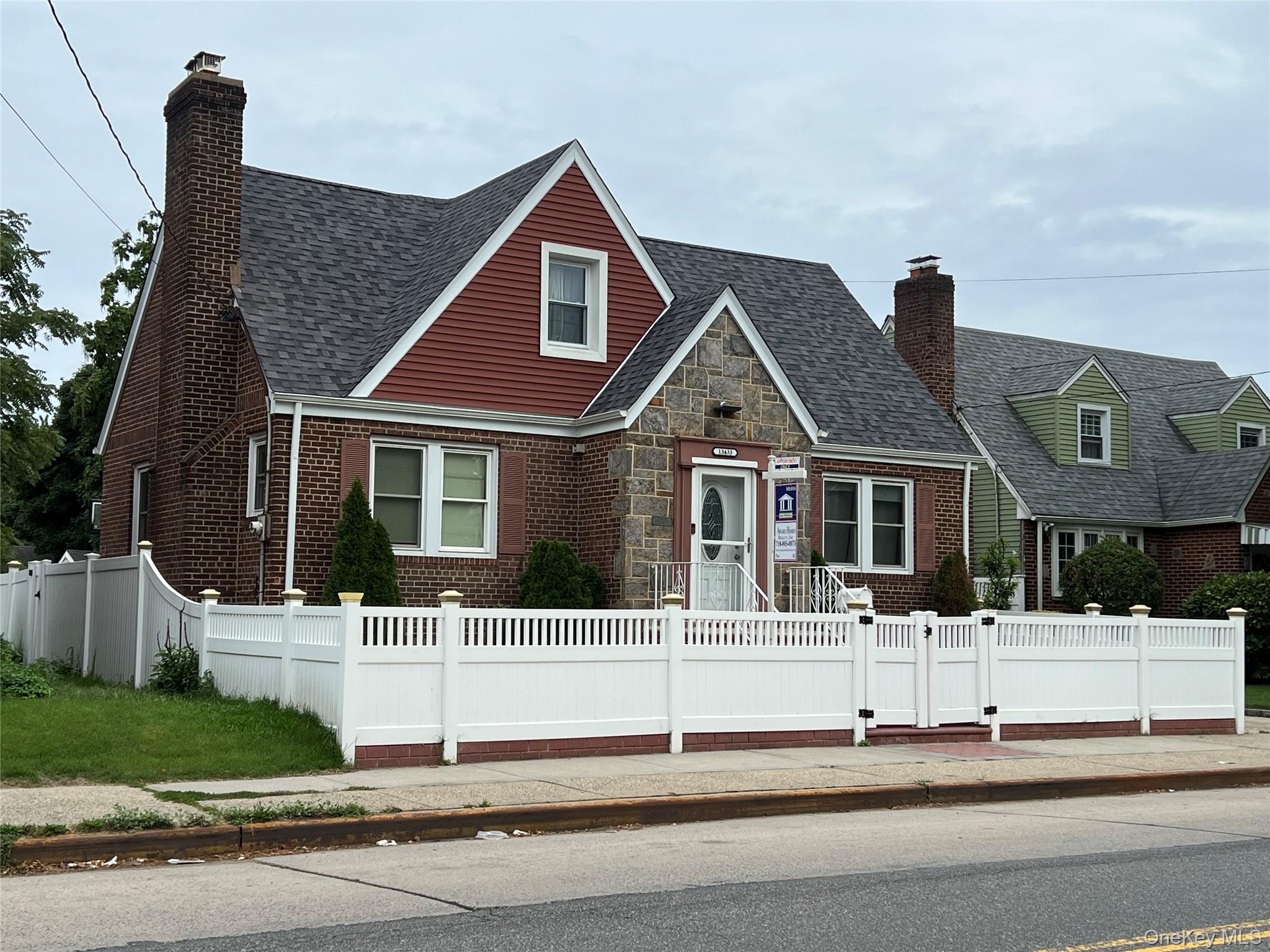 134-33 Hook Creek Boulevard