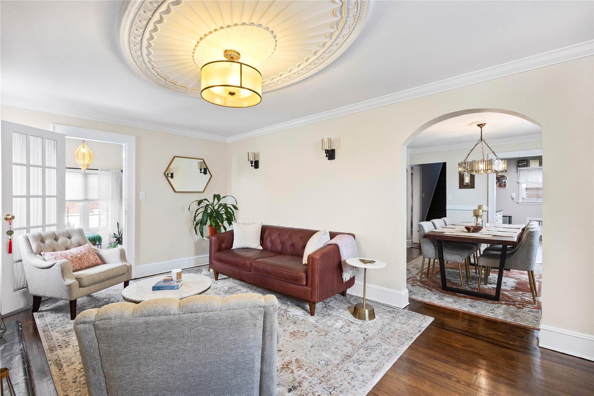 44 Croyden Street, Malverne, New York image 5