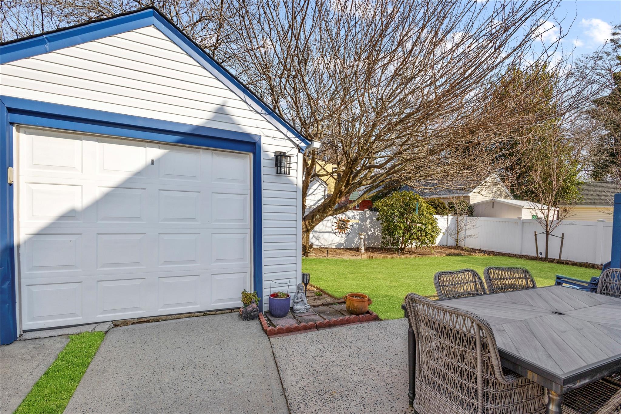 44 Croyden Street, Malverne, New York image 28