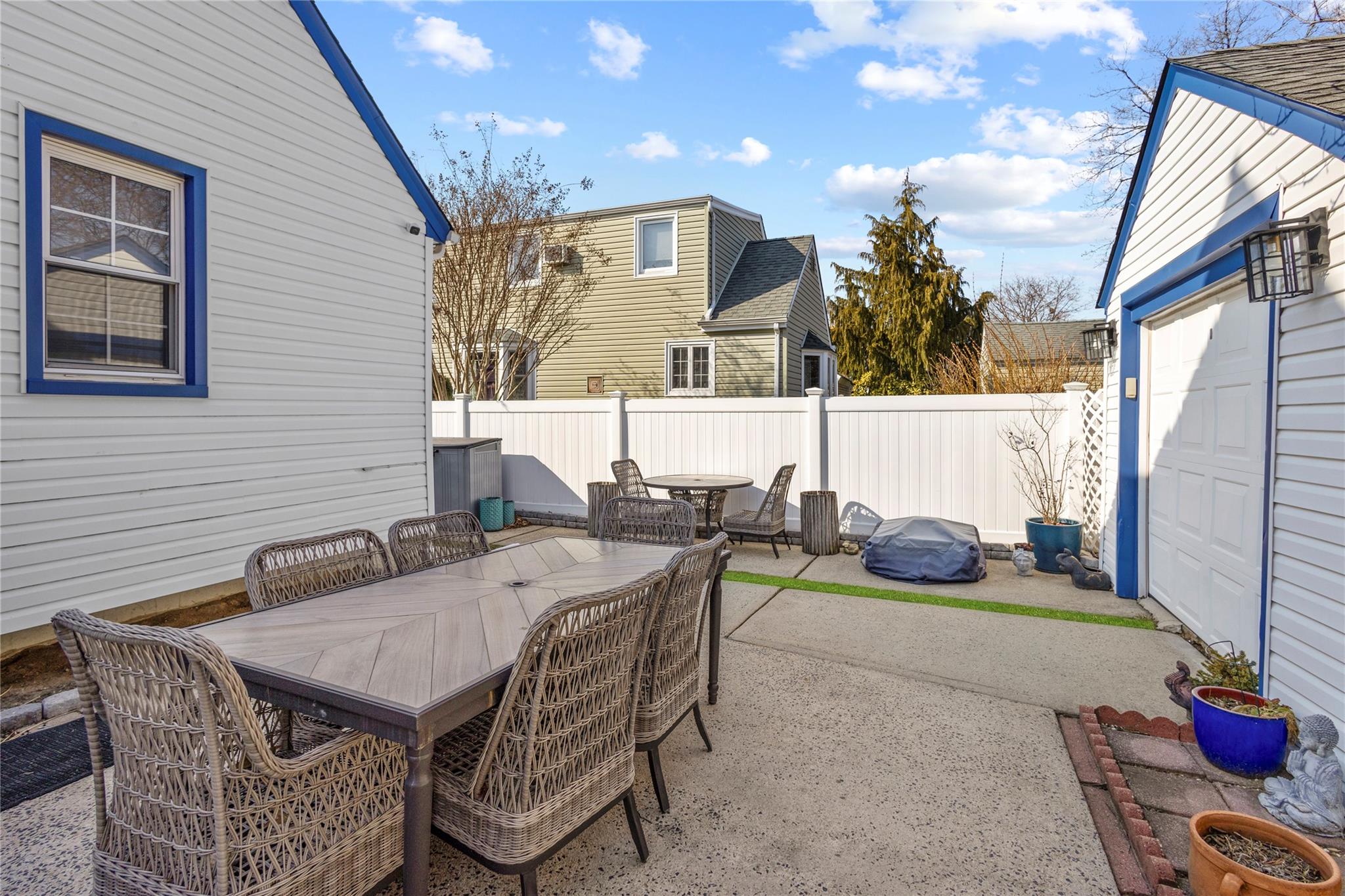44 Croyden Street, Malverne, New York image 29