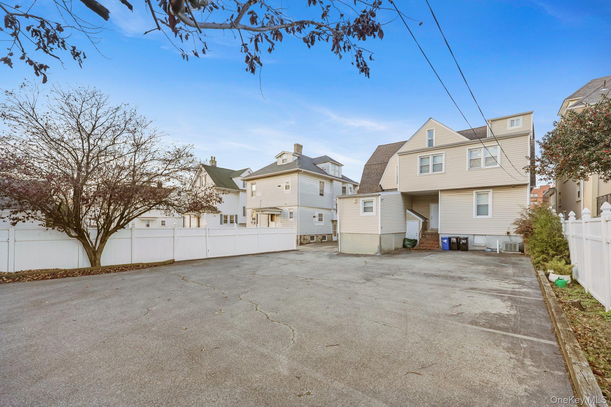 108 Van Guilder Avenue