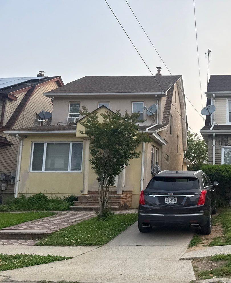 Property for Sale at 107th Avenue, Cambria Heights, Queens, NY - Bedrooms: 4 
Bathrooms: 1 
Rooms: 8  - $795,000