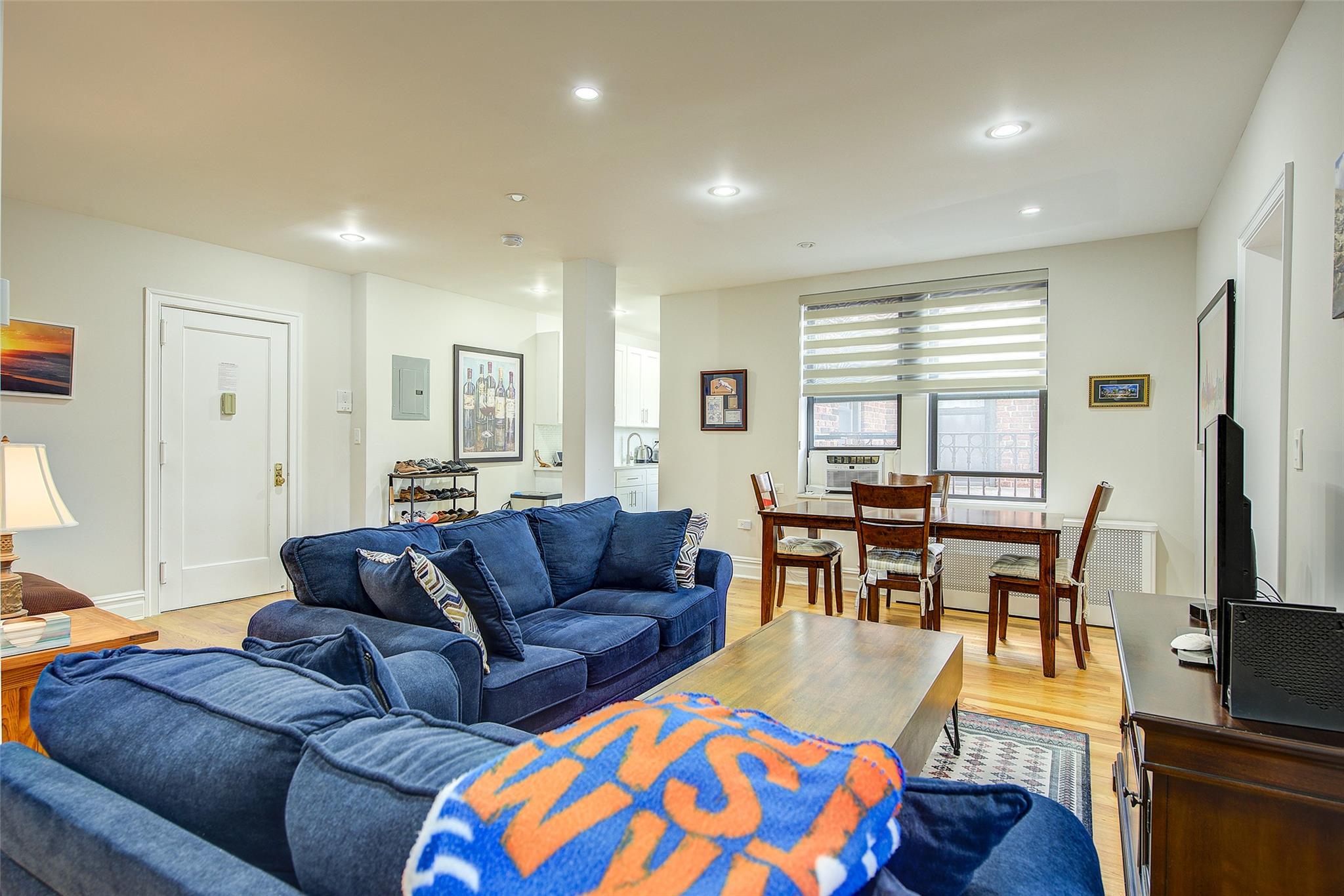 109-20 S Queens Boulevard #6D, Forest Hills, Florida image 1