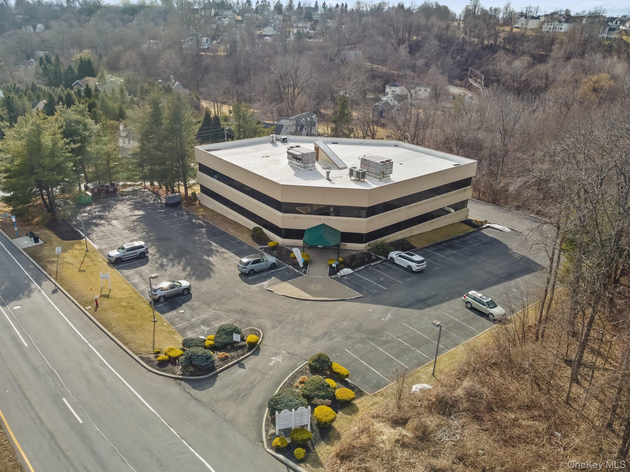 Valhalla, New York 10595, United States, ,Commercial,Active,253425