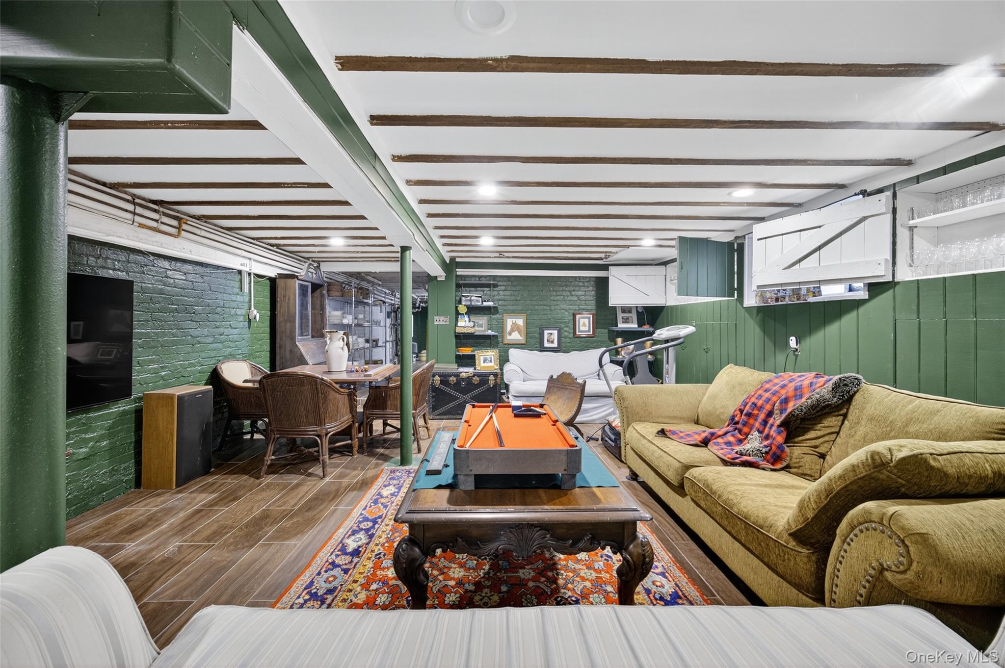 Poughkeepsie, New York 12601, United States, 4 Bedrooms Bedrooms, ,2 BathroomsBathrooms,Residential,Active,233626