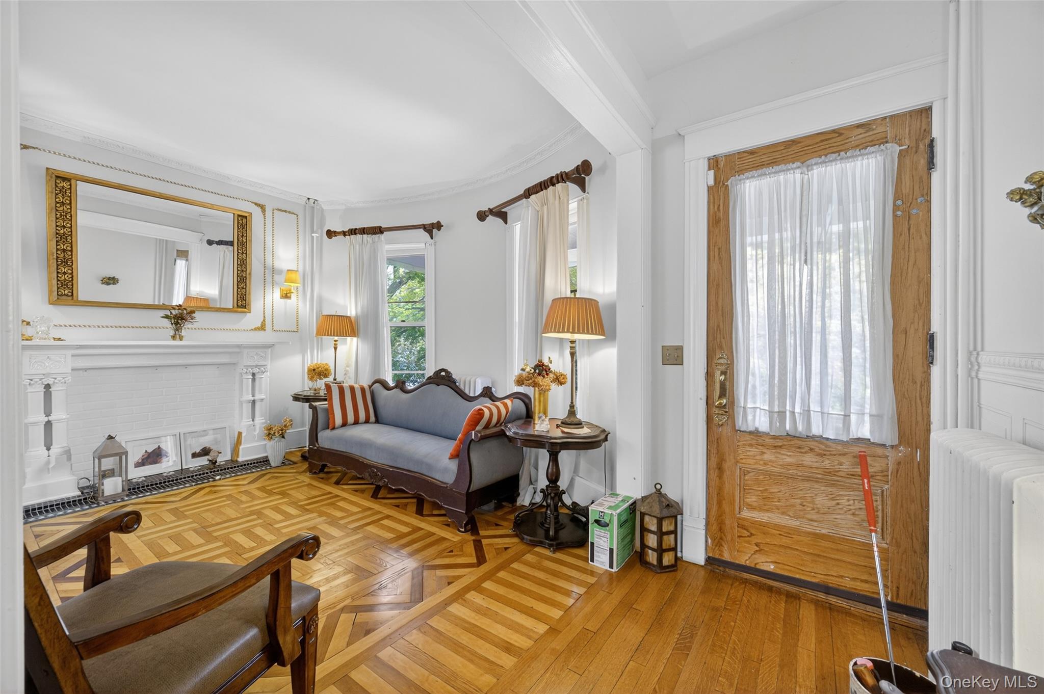 Poughkeepsie, New York 12601, United States, 4 Bedrooms Bedrooms, ,2 BathroomsBathrooms,Residential,Active,233626