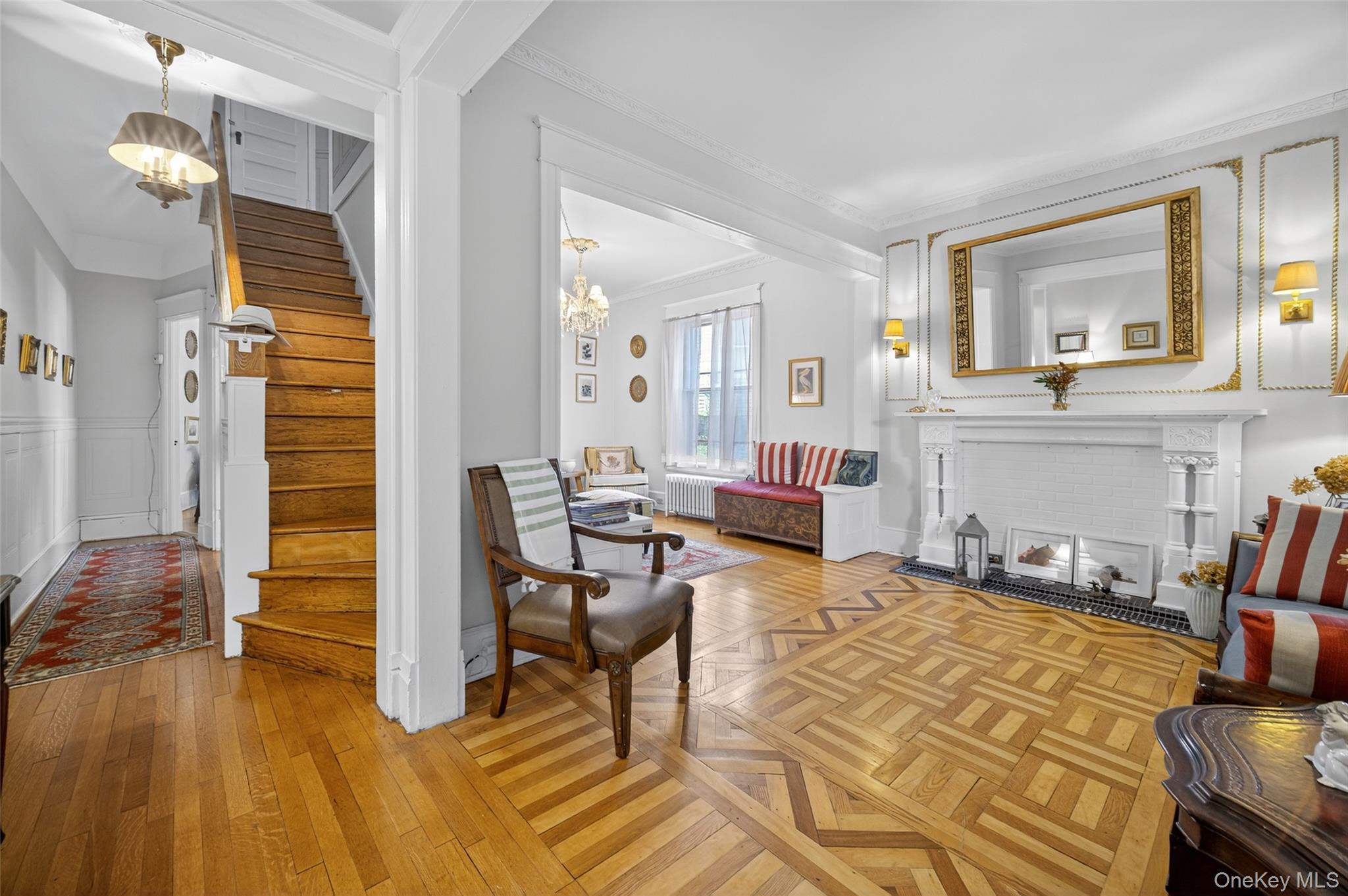 Poughkeepsie, New York 12601, United States, 4 Bedrooms Bedrooms, ,2 BathroomsBathrooms,Residential,Active,233626