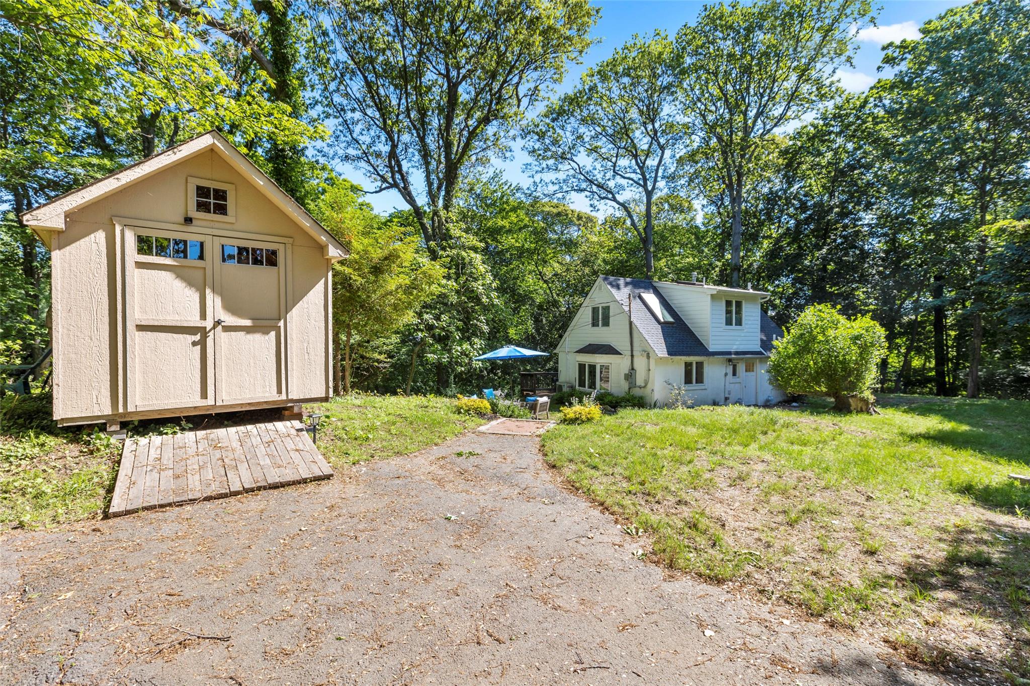 5 1/2 Locust Avenue, Stony Brook, New York image 20