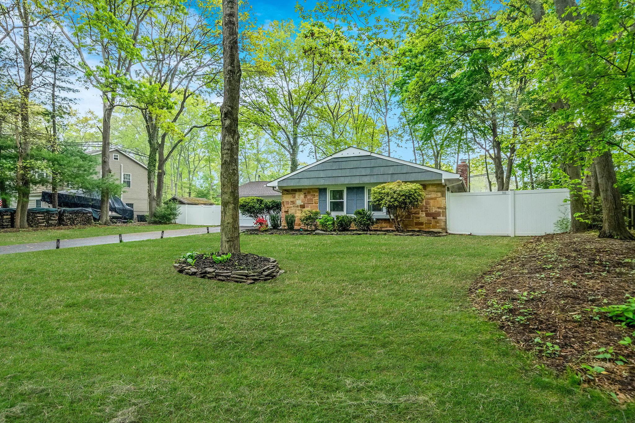 7 Sandstone Lane