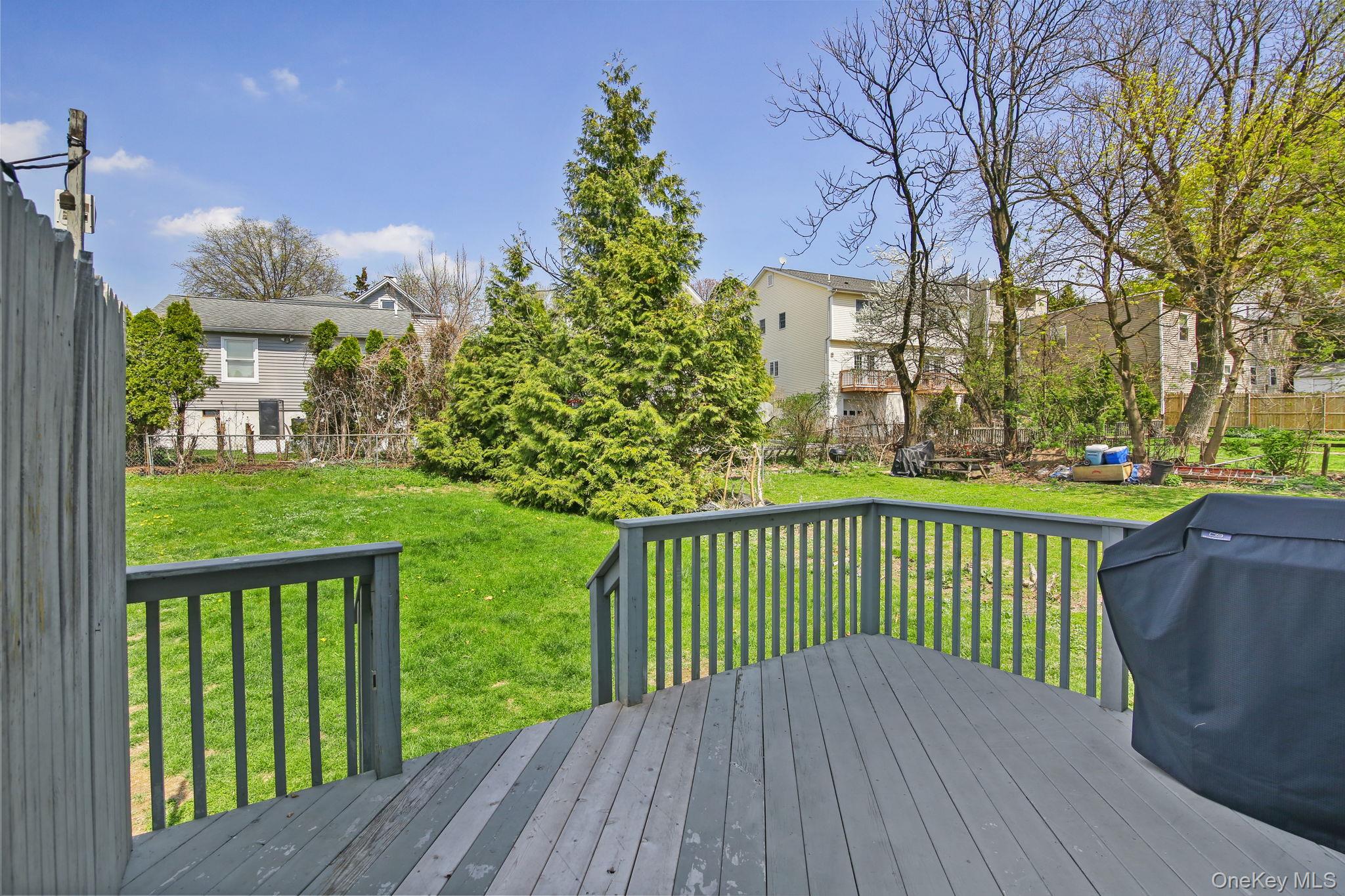 21 W Division Street