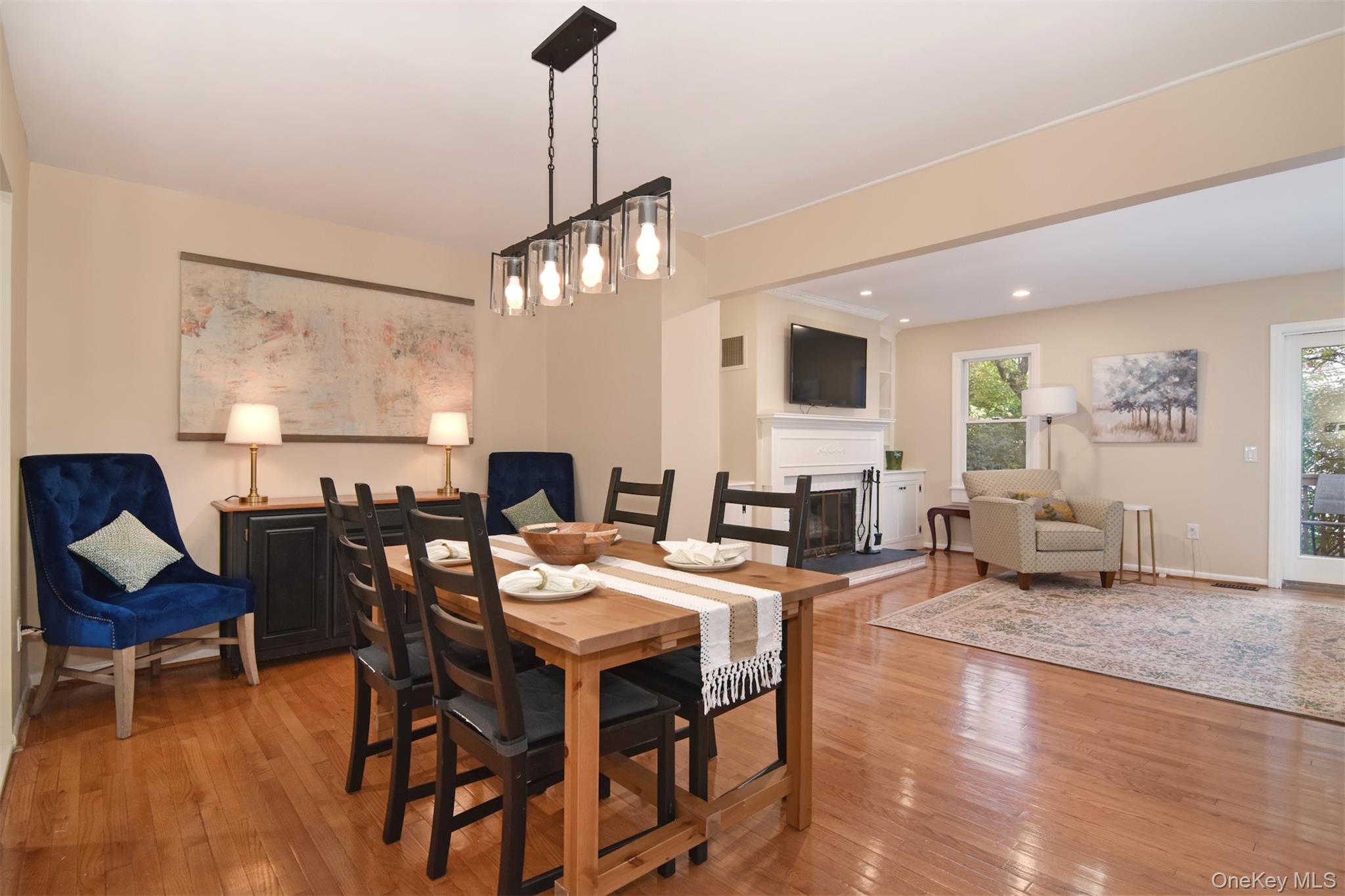 281 Carroll Close 281