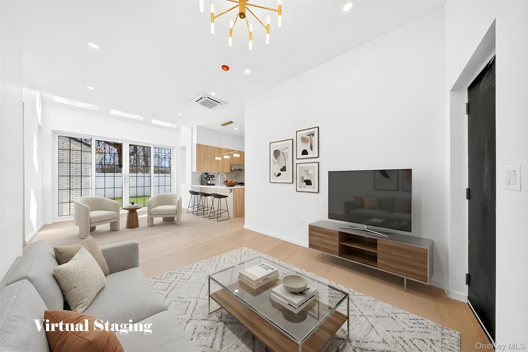 150-17 Hawtree Street