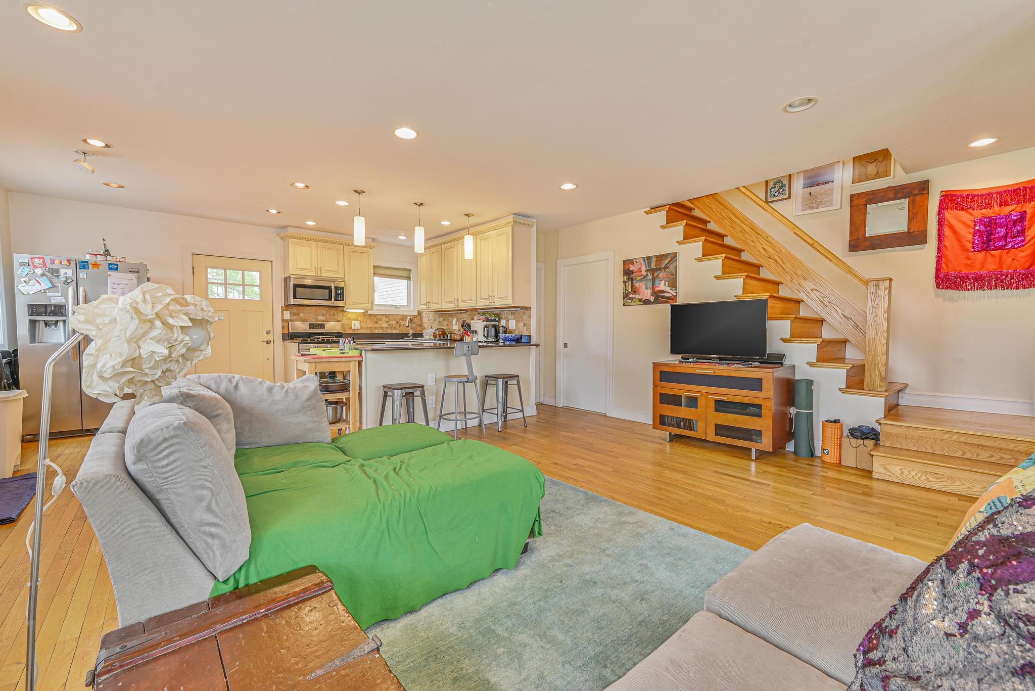 351 Beach 87th Street, Rockaway Beach, New York image 3