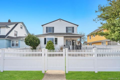 24 Pleasant Avenue Roosevelt NY 11575