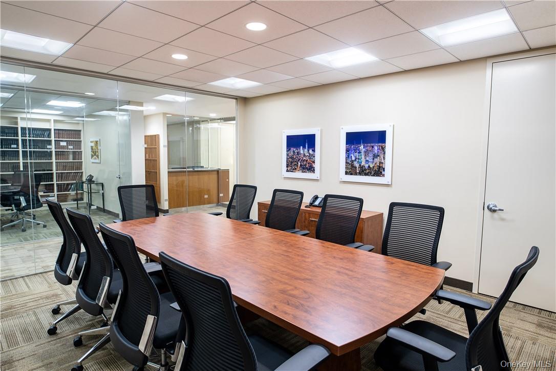 110 E 59th Street Floor 22