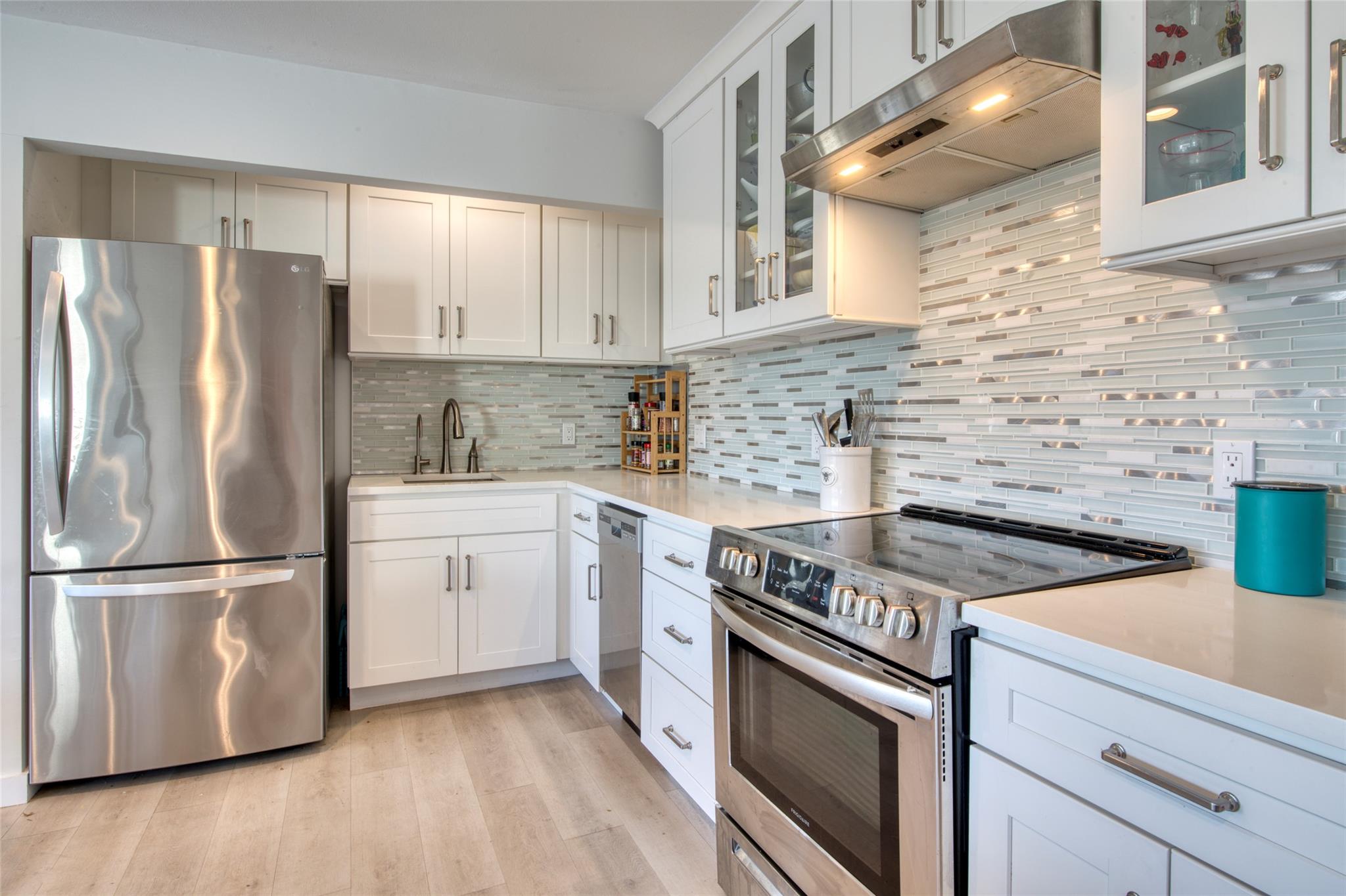 281 Dune Road #16B, Westhampton Beach, New York image 7