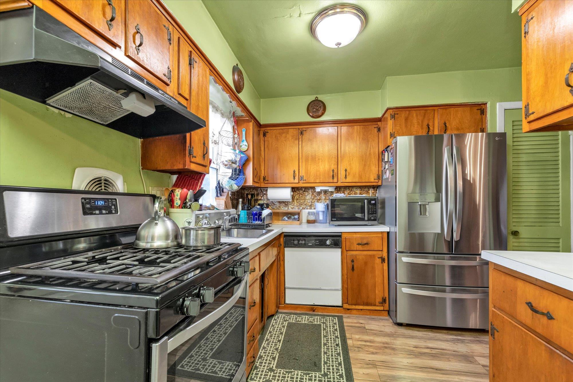 257-25 149th Avenue, Rosedale, New York image 8