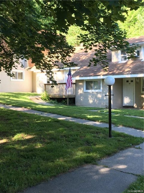 Apartment For Rent - 2 School Street #3A<br/> Poughkeepsie, NY 12601
