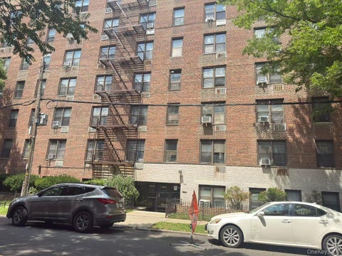 Apartment For Rent - 149-43 35th Ave Ave #1FL<br/> Queens County, Flushing, NY 11354