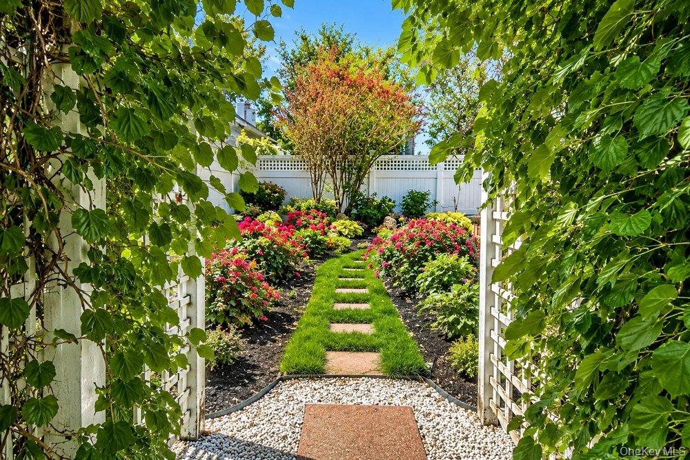 Photo of 4 Smull Lane, Port Washington, NY 11050 (MLS # 1050153)