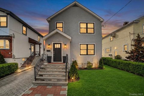 61 Storey Lane Yonkers NY 10710