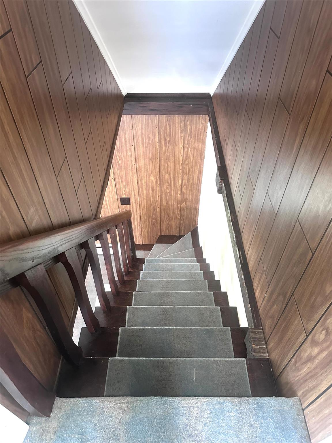 89 Park Avenue, Bay Shore, New York image 36