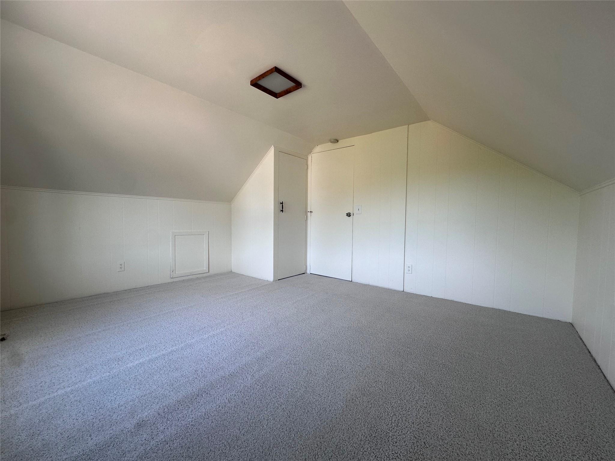 89 Park Avenue, Bay Shore, New York image 38