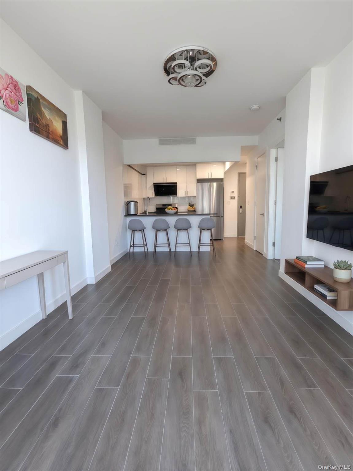 144-27 Sanford Avenue 6O