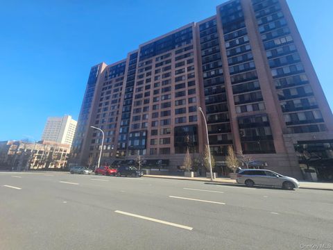 4 Martine Avenue 1501 White Plains NY 10606