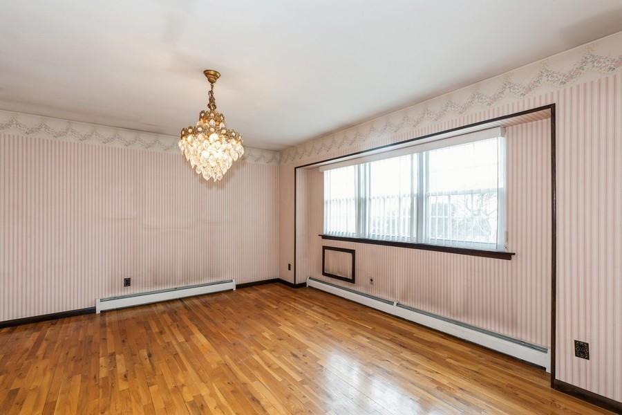 10 Anne Drive, Selden, New York image 9