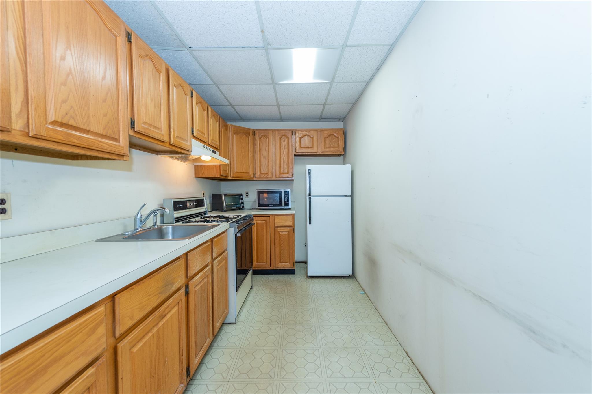 2 Andrews Drive, Stony Point, New York image 35