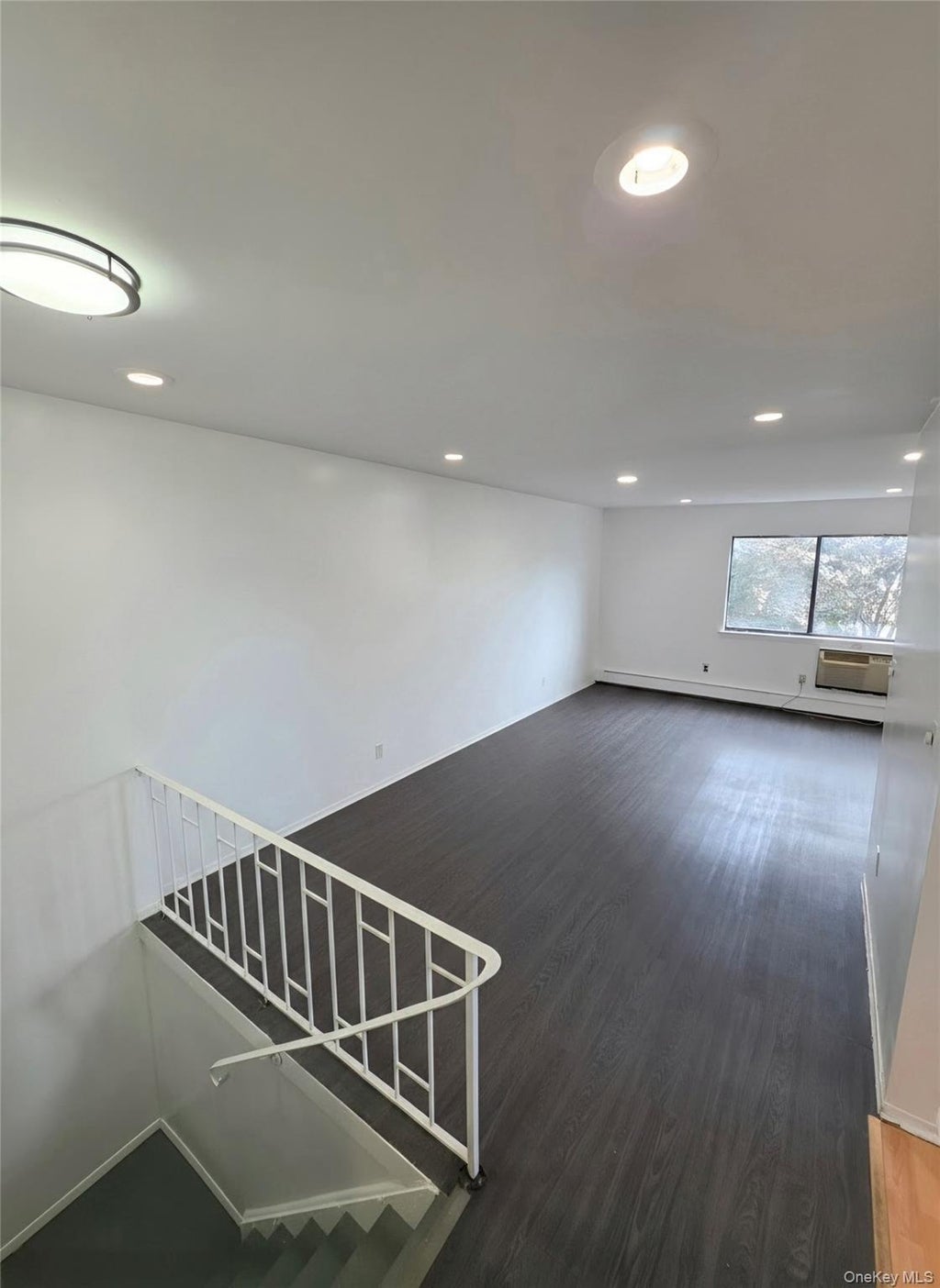 Photo of 153-14 83rd Street #5D-U, Howard Beach, NY 11414 (MLS # 1047440)