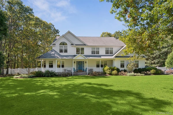 175 CLANCY RD, MANORVILLE, NY 11949 - Image d9bbf661e6ab430b2c24c286432d6d1b/2995671029