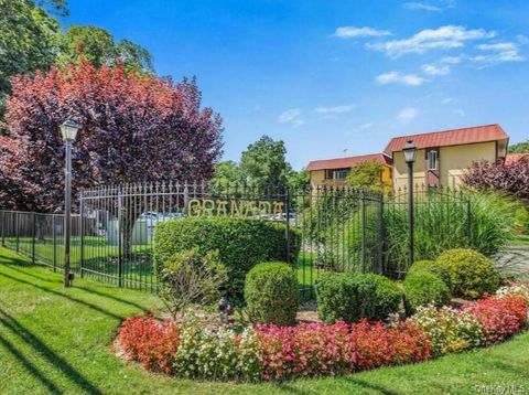 5 Granada Crescent 15 White Plains NY 10603