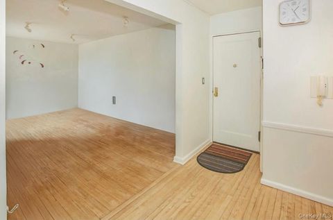 8435 Lander Street 2B Briarwood NY 11435