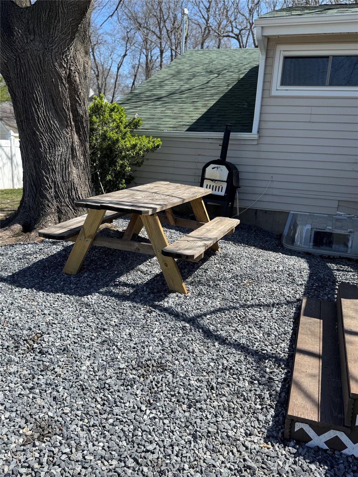 42 S Howell Avenue, Farmingville, New York image 6