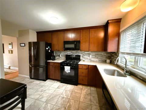 Condo For Sale - 11 Barnett Drive #2<br/> Monroe, NY 10950