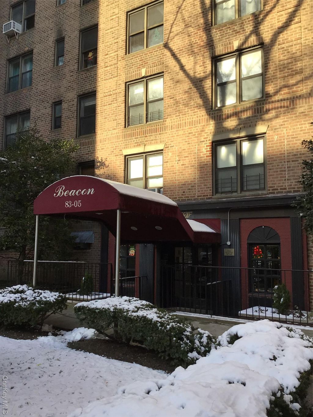 Photo of 83-05 98th Street #5B, Woodhaven, NY 11421 (MLS # 945119)