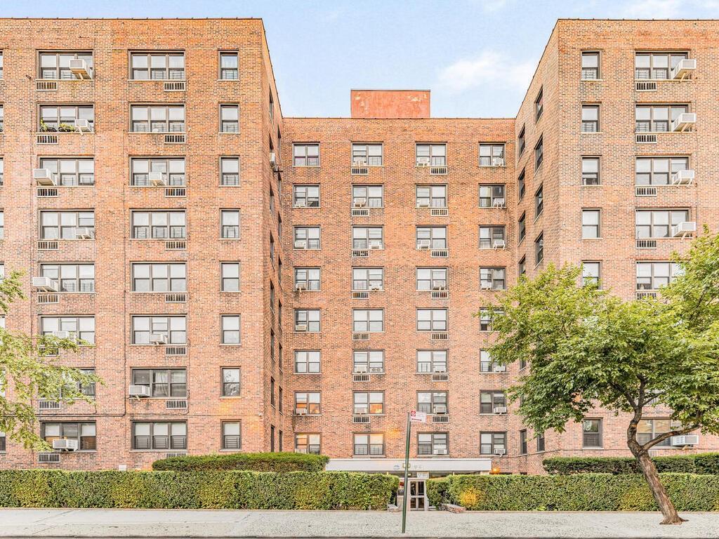 2835 Webb Avenue #2A, Bronx, New York image 4