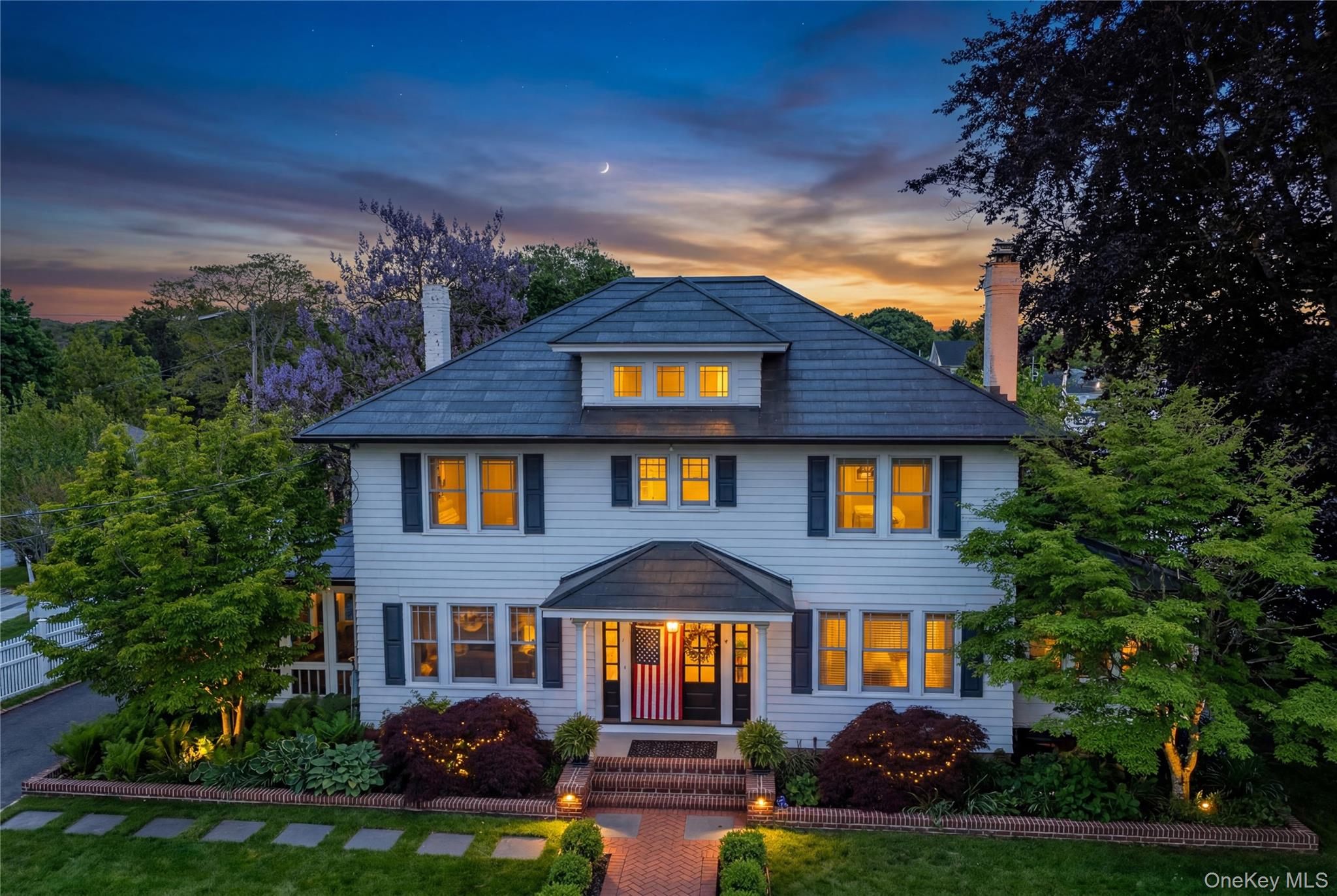 119 Hubbard Avenue