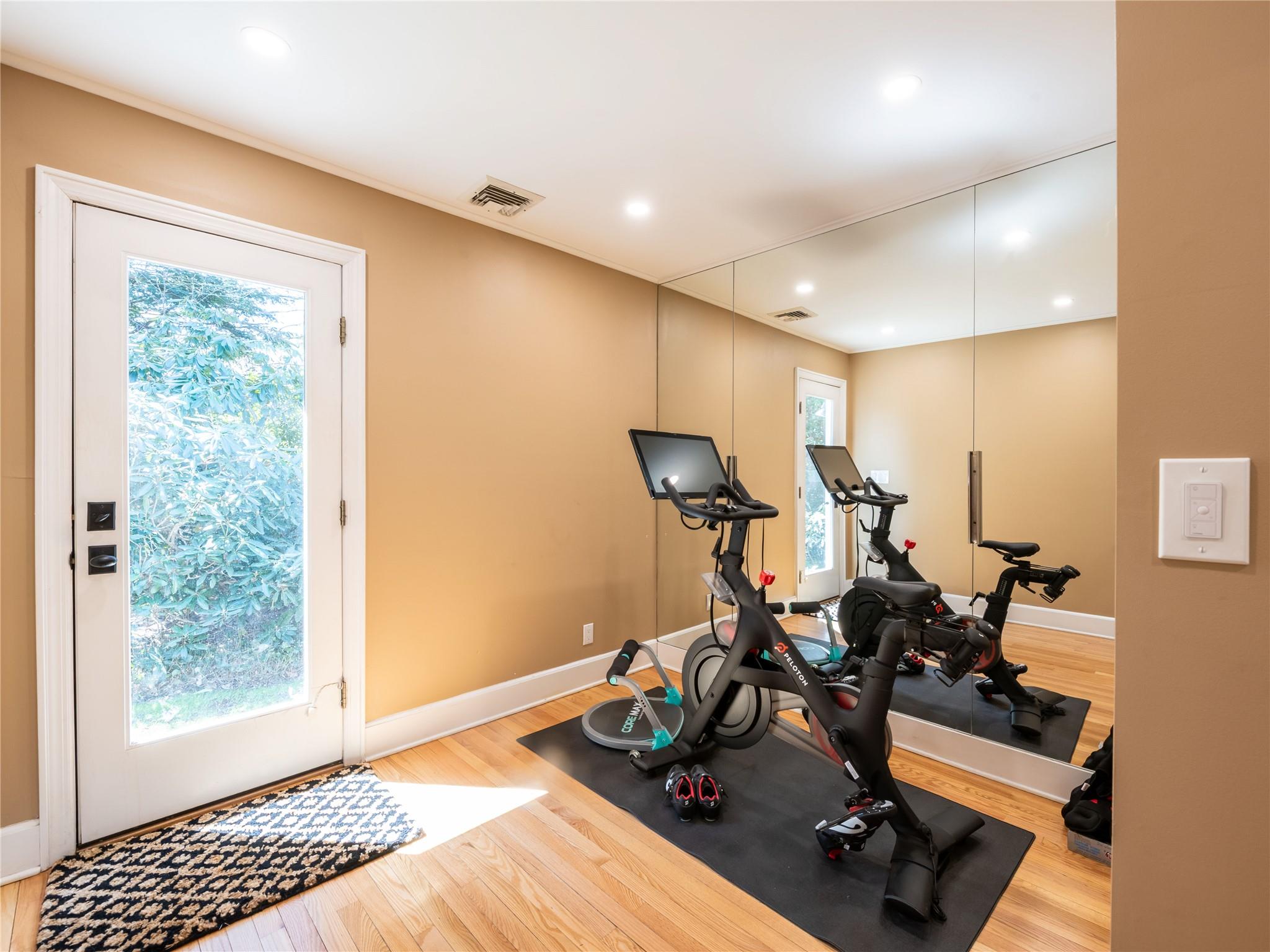 4 Terrace Court, Port Washington, New York image 16