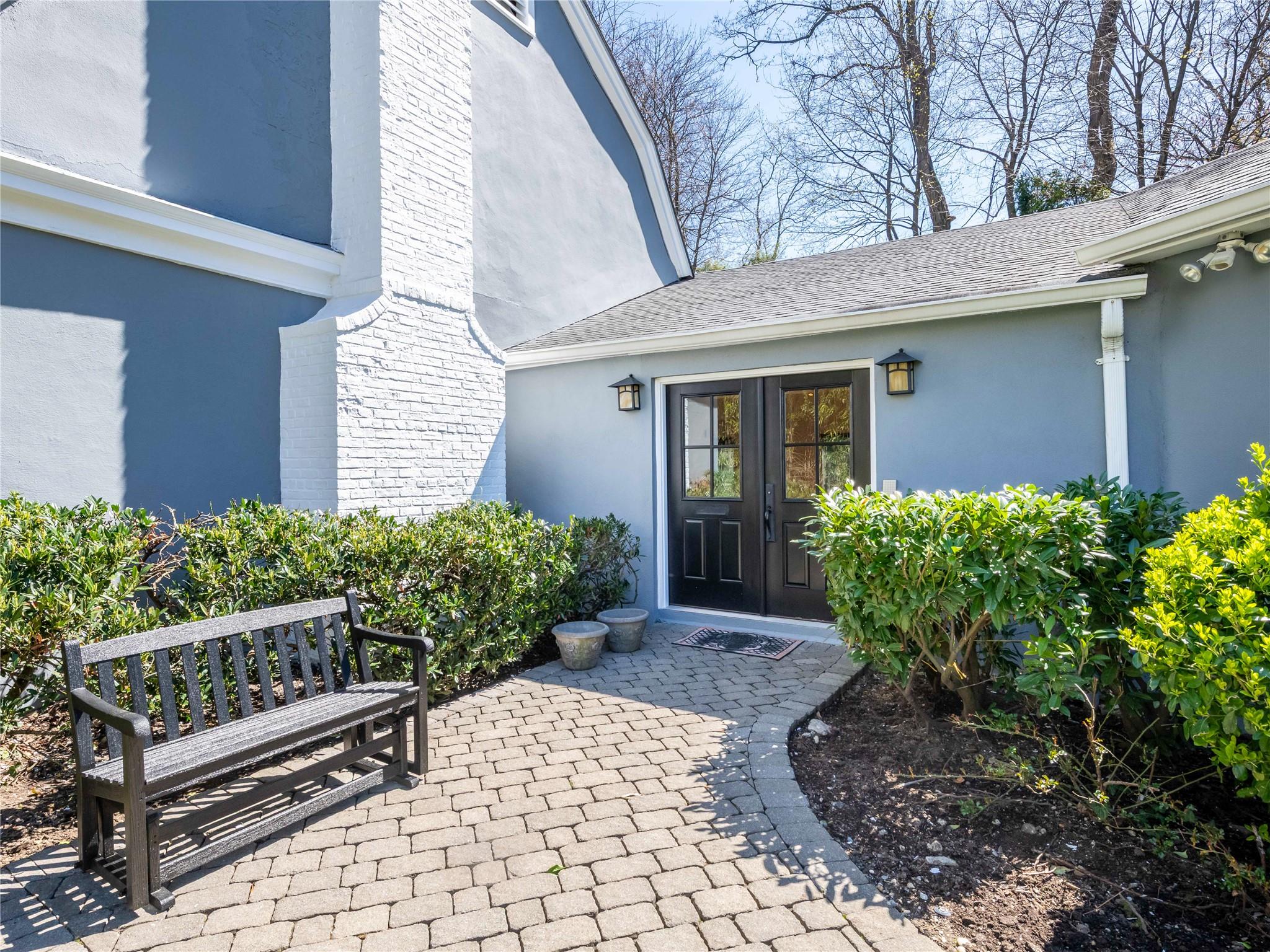 4 Terrace Court, Port Washington, New York image 3