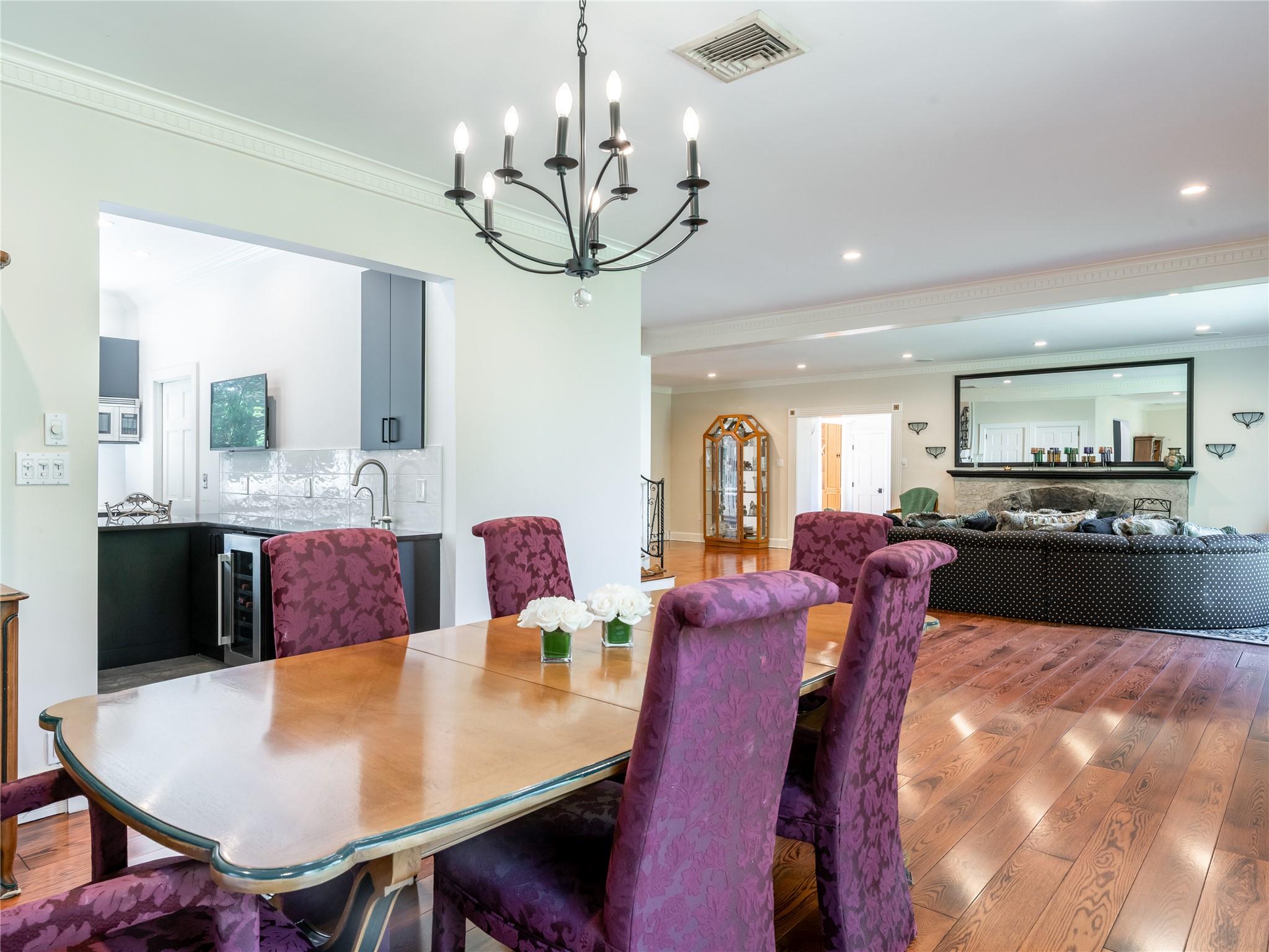 4 Terrace Court, Port Washington, New York image 9